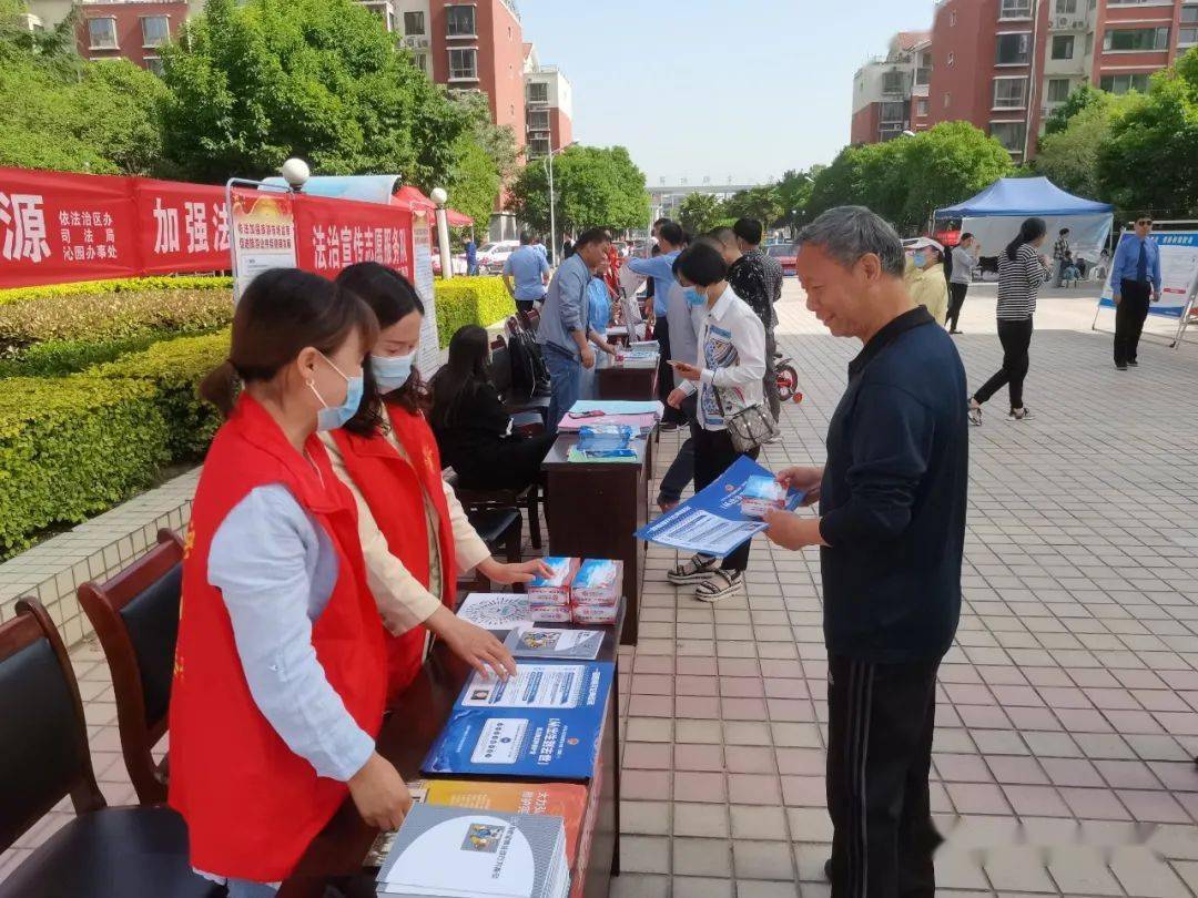 澳门与香港资料正版之路，警惕虚假宣传，解析真实价值,2025全年澳门与香港精准正版免费资料/警惕虚假宣传,精选解.